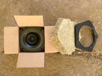 speaker and mounting set