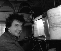 Winfried Ritsch mit Partiturmaschine